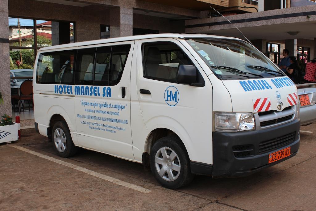 Hotel Mansel Yaoundé Quarto foto