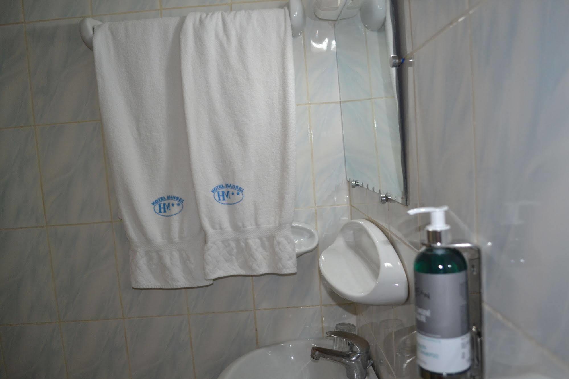 Hotel Mansel Yaoundé Exterior foto